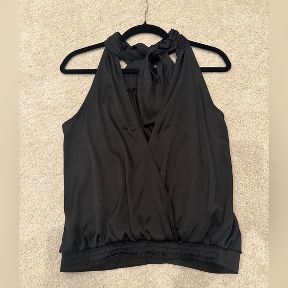 Express High Halter Tie Neck Banded Bottom Top - Picture 4 of 4